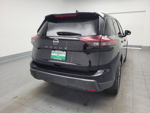 Used 2024 Nissan Rogue S FWD image 7