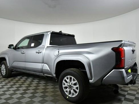 New 2026 Toyota Tacoma SR5 AWD/4WD image 14