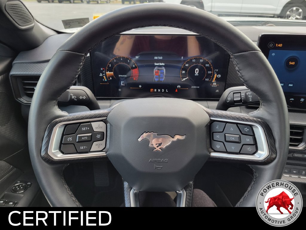 Used 2025 Ford Mustang Coupe RWD image 29
