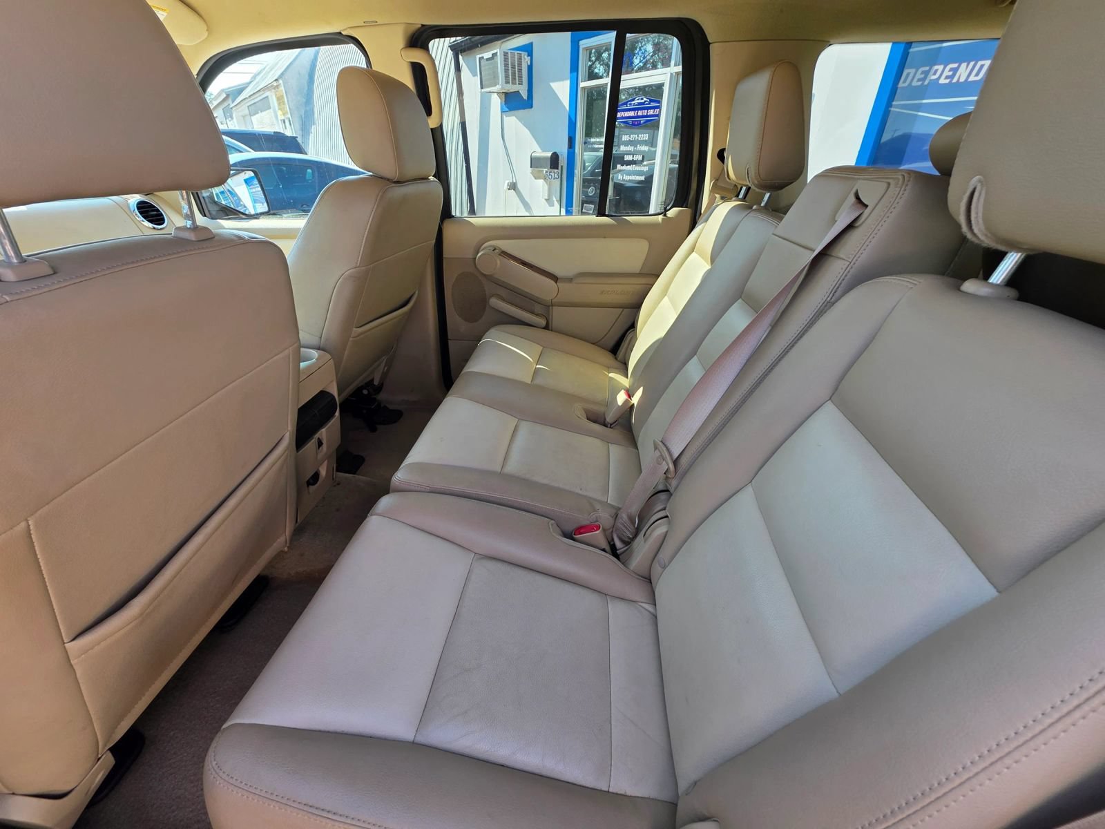 Used 2006 Ford Explorer Eddie Bauer AWD/4WD image 11