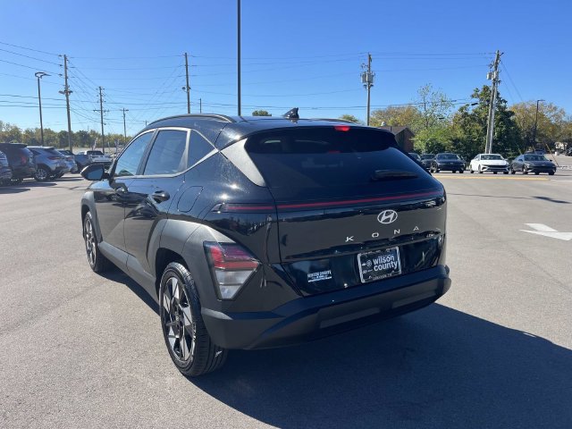 Certified 2025 Hyundai Kona SEL FWD image 3