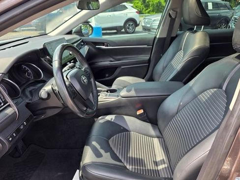 Used 2024 Toyota Camry SE FWD image 19