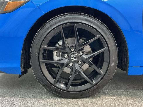 Used 2025 Honda Civic Sport image 30