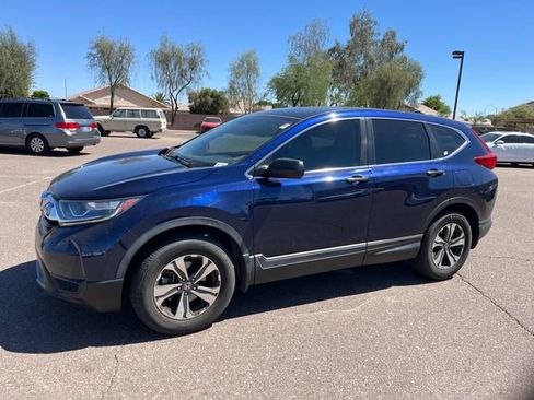 Used 2018 Honda CR-V LX image 1