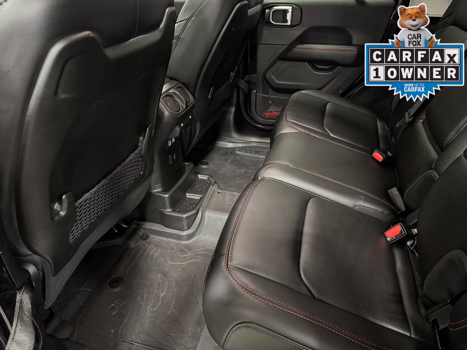 Used 2024 Jeep Wrangler Unlimited Rubicon AWD/4WD image 38