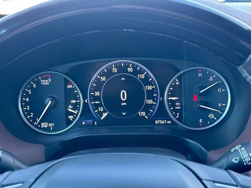 Used 2020 Buick Enclave Avenir w/ Avenir Technology Package image 11