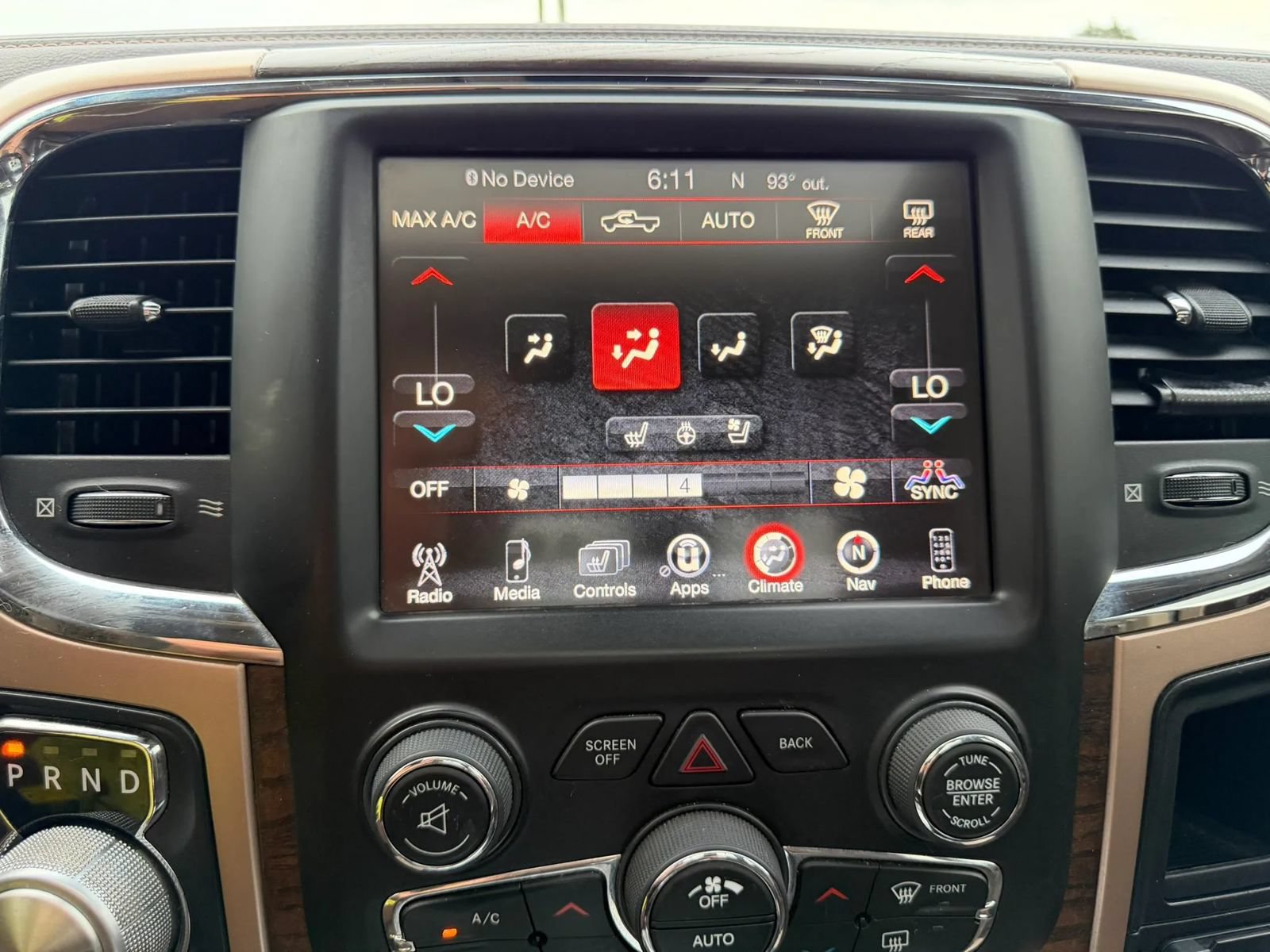 Used 2015 RAM 1500 Laramie Longhorn w/ Convenience Group AWD/4WD image 78