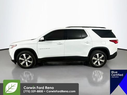 Used 2020 Chevrolet Traverse LT w/ LT Premium Package FWD image 5