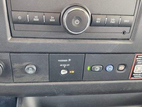 New 2025 Chevrolet Express 3500 w/ Power Convenience Package RWD image 18