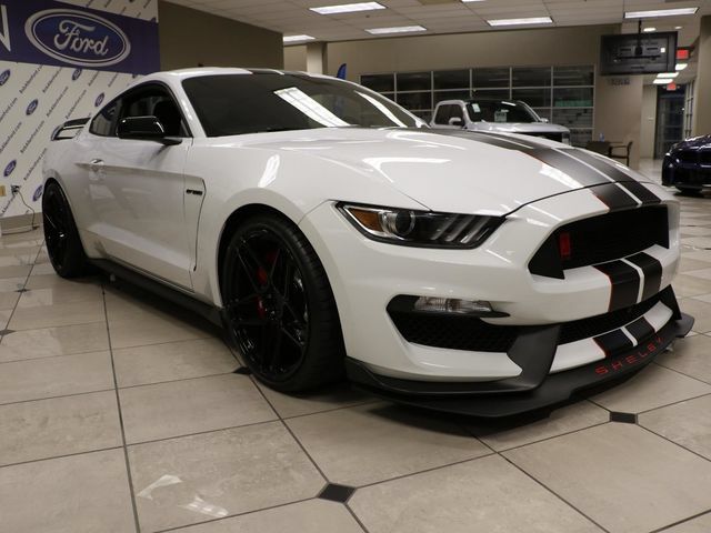 Used 2019 Ford Mustang Shelby GT350R w/ GT350R Equipment Group 920A RWD image 1