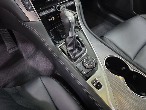 Used 2015 INFINITI Q50 AWD w/ Moonroof Package image 25