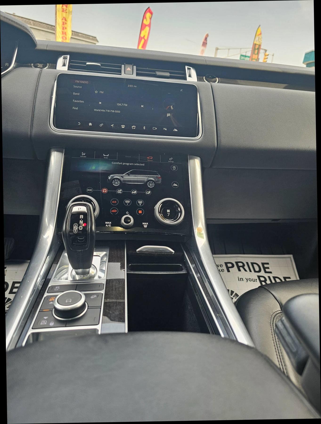 Used 2020 Land Rover Range Rover Sport HSE AWD/4WD image 32
