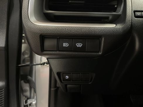 Used 2025 Toyota Prius LE FWD image 24