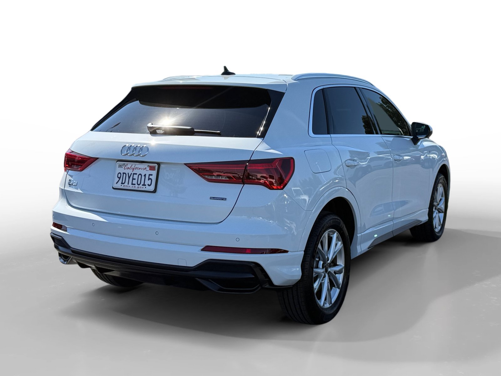 Used 2022 Audi Q3 2.0T Premium w/ Convenience Package AWD/4WD image 5