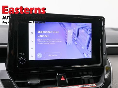 Used 2025 Toyota Corolla LE image 19