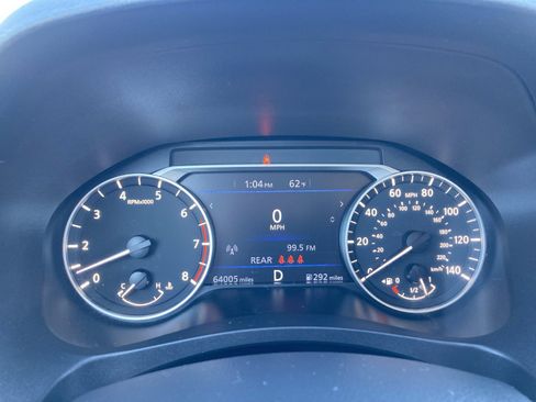 Used 2023 Nissan Altima 2.5 SV image 14