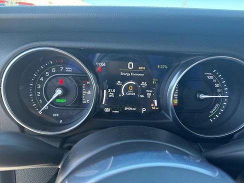 Used 2023 Jeep Wrangler Unlimited Sahara w/ Cold Weather Group AWD/4WD image 23