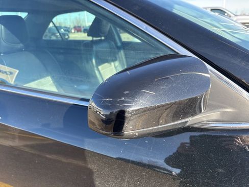 Used 2013 Toyota Camry SE w/ Convenience Pkg image 12