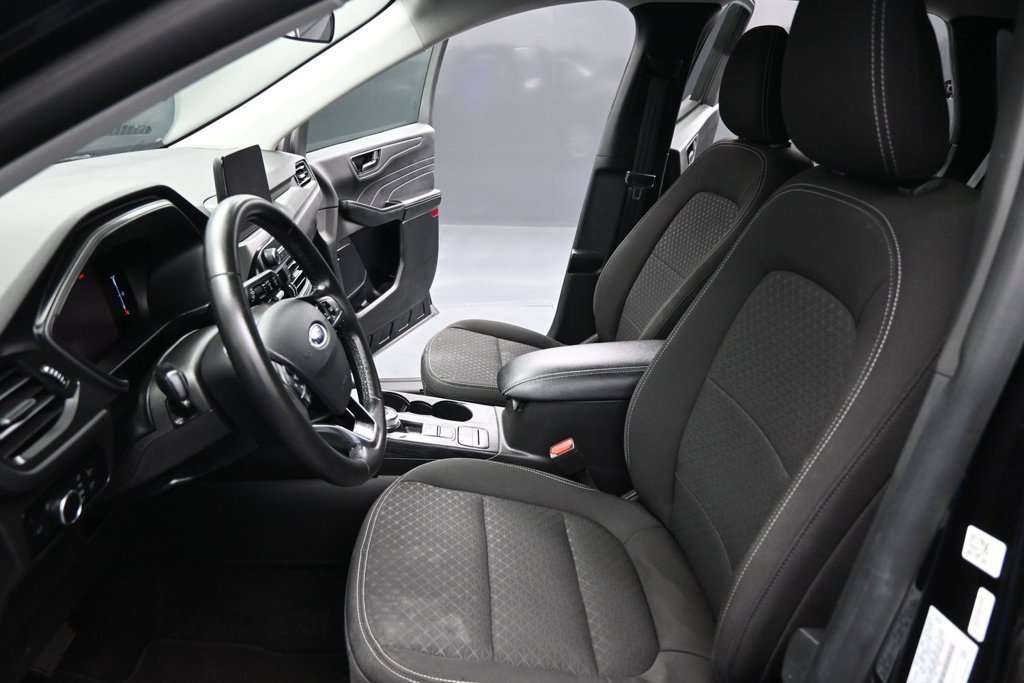 Used 2024 Ford Escape Active FWD image 9