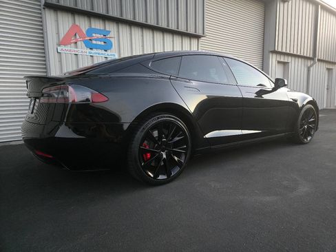 Used 2019 Tesla Model S Performance image 7