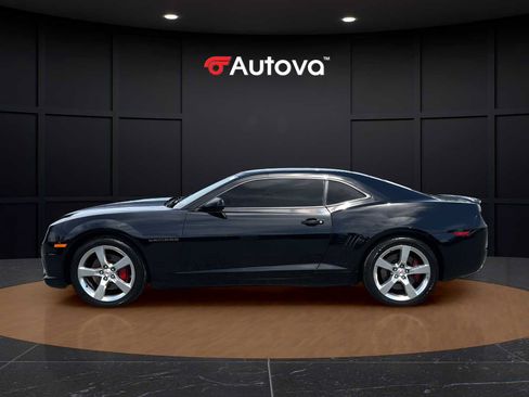 Used 2011 Chevrolet Camaro SS w/ RS Package RWD image 2
