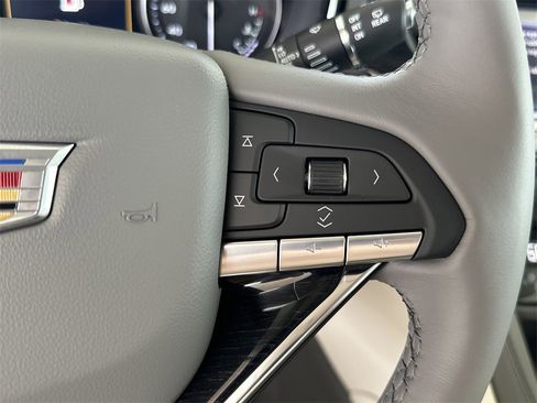 New 2025 Cadillac XT6 Premium Luxury image 22