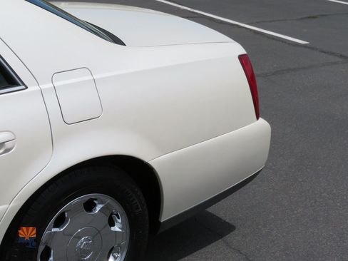 Used 2002 Cadillac De Ville DHS w/ Safety/Security Pkg FWD image 16