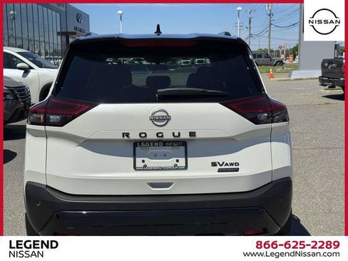Used 2023 Nissan Rogue SV w/ SV Premium B Package AWD/4WD image 6