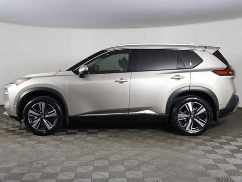 Used 2023 Nissan Rogue Platinum image 17