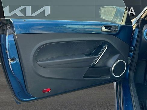 Used 2019 Volkswagen Beetle 2.0T S image 8