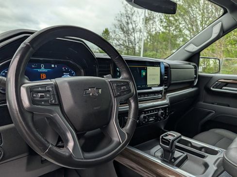 Used 2023 Chevrolet Silverado 1500 RST AWD/4WD image 34