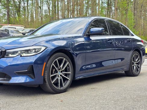 Used 2021 BMW 330i Sedan w/ Convenience Package image 3