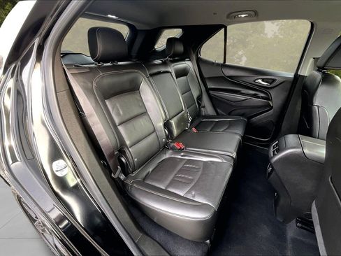 Used 2020 Chevrolet Equinox Premier w/ Premier Redline Edition image 26
