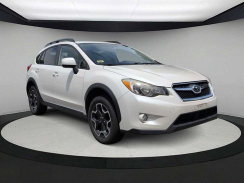 Used 2014 Subaru Crosstrek 2.0i Premium AWD/4WD image 2