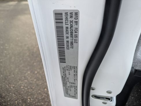 New 2026 Jeep Compass Latitude image 24