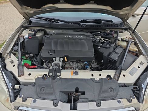 Used 2012 Chevrolet Impala LT FWD image 26