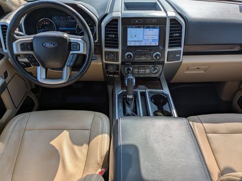 Used 2017 Ford F150 Lariat w/ Equipment Group 502A Luxury AWD/4WD image 15