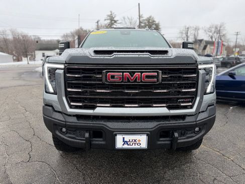 Used 2024 GMC Sierra 2500 AT4X w/ AT4X AEV Edition image 7