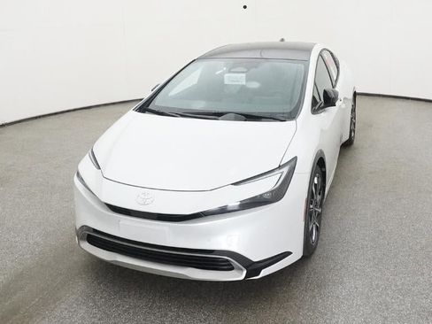 New 2026 Toyota Prius Plug-In Hybrid image 16