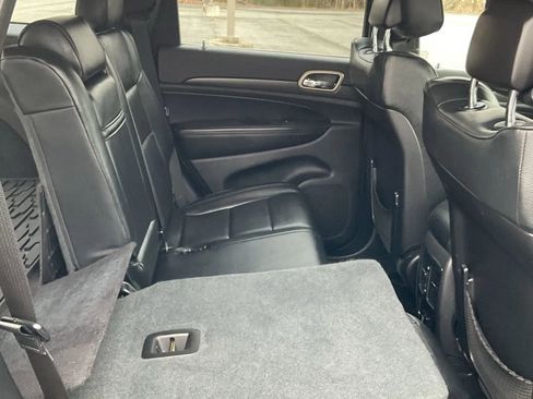 Used 2015 Jeep Grand Cherokee Laredo w/ Quick Order Package 23E image 55