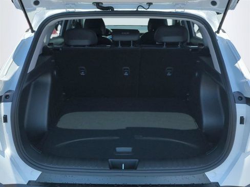 New 2026 Hyundai Kona SEL Premium FWD image 14