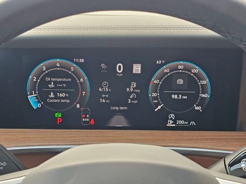 New 2026 Volkswagen Tiguan SEL R-Line AWD/4WD image 17
