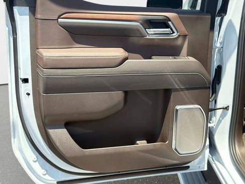 New 2026 GMC Sierra 1500 Denali AWD/4WD image 11