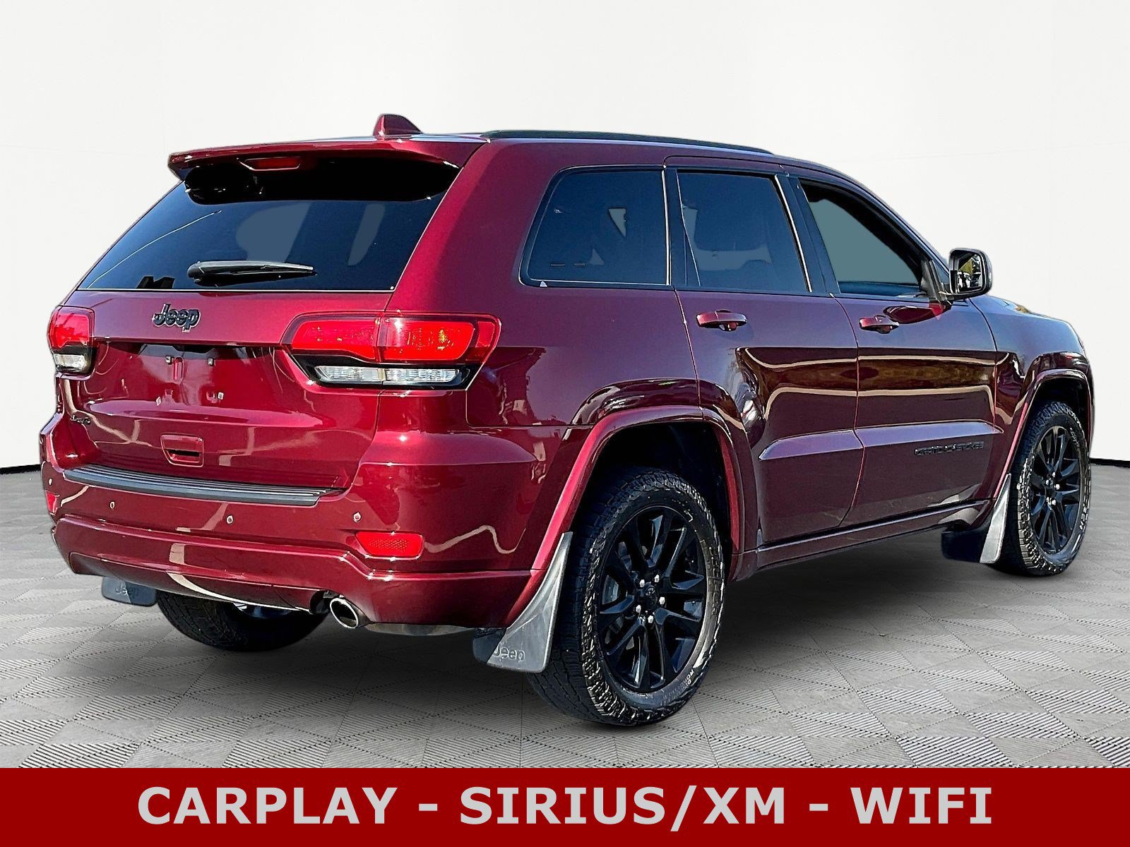Used 2020 Jeep Grand Cherokee Altitude AWD/4WD image 6
