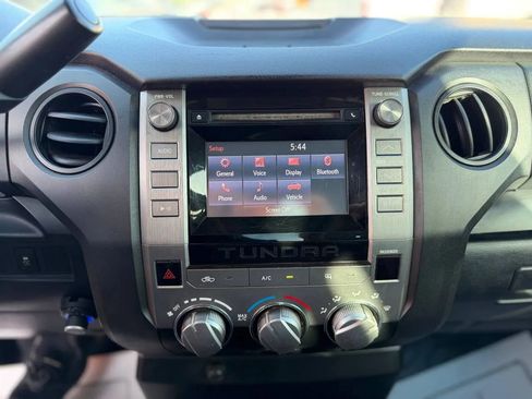 Used 2014 Toyota Tundra SR image 40