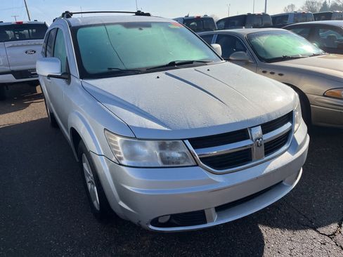 Used 2010 Dodge Journey SXT w/ Premium Convenience Group image 20