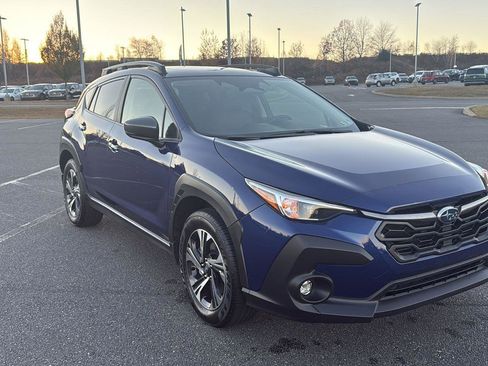 Used 2024 Subaru Crosstrek 2.0i Premium image 1