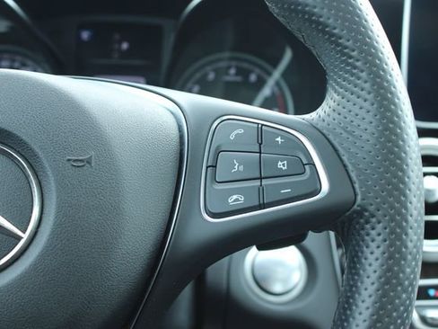 Used 2018 Mercedes-Benz C 300 4MATIC Sedan image 24