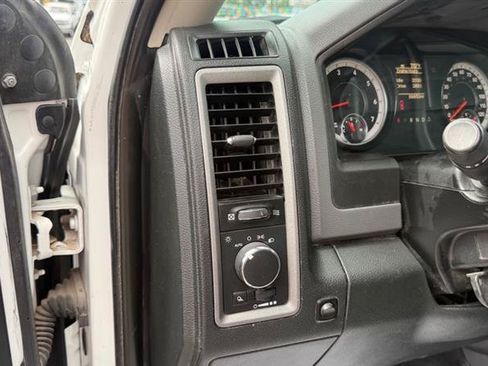 Used 2015 RAM 2500 Tradesman w/ Popular Equipment Group RWD image 22