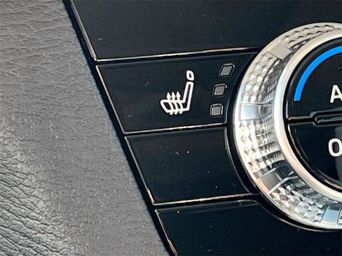 New 2025 Mitsubishi Outlander SEL image 23